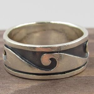 Size 6.5 Sterling Silver Ocean Waves Band Ring
